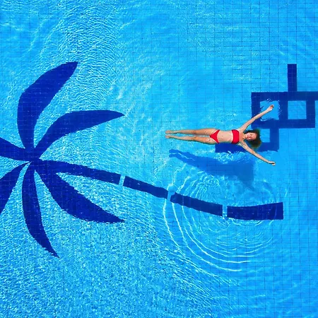 Daire Royalsun Aqua By Holidaykeys *