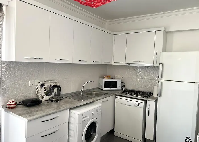 Royalsun Aqua By Holidaykeys Apartament *